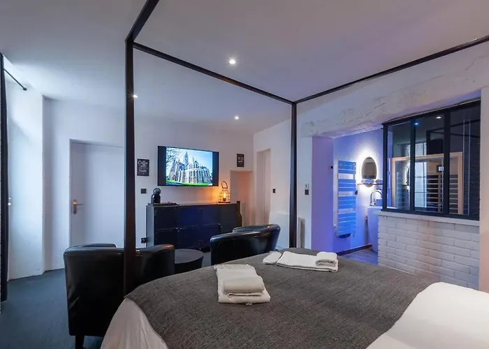 Apartman Bayeuzen - Le Baldaquin - Nuitee Avec Privatif Bayeux