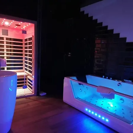 Bayeuzen - Le Baldaquin - Nuitee Avec Privatif *